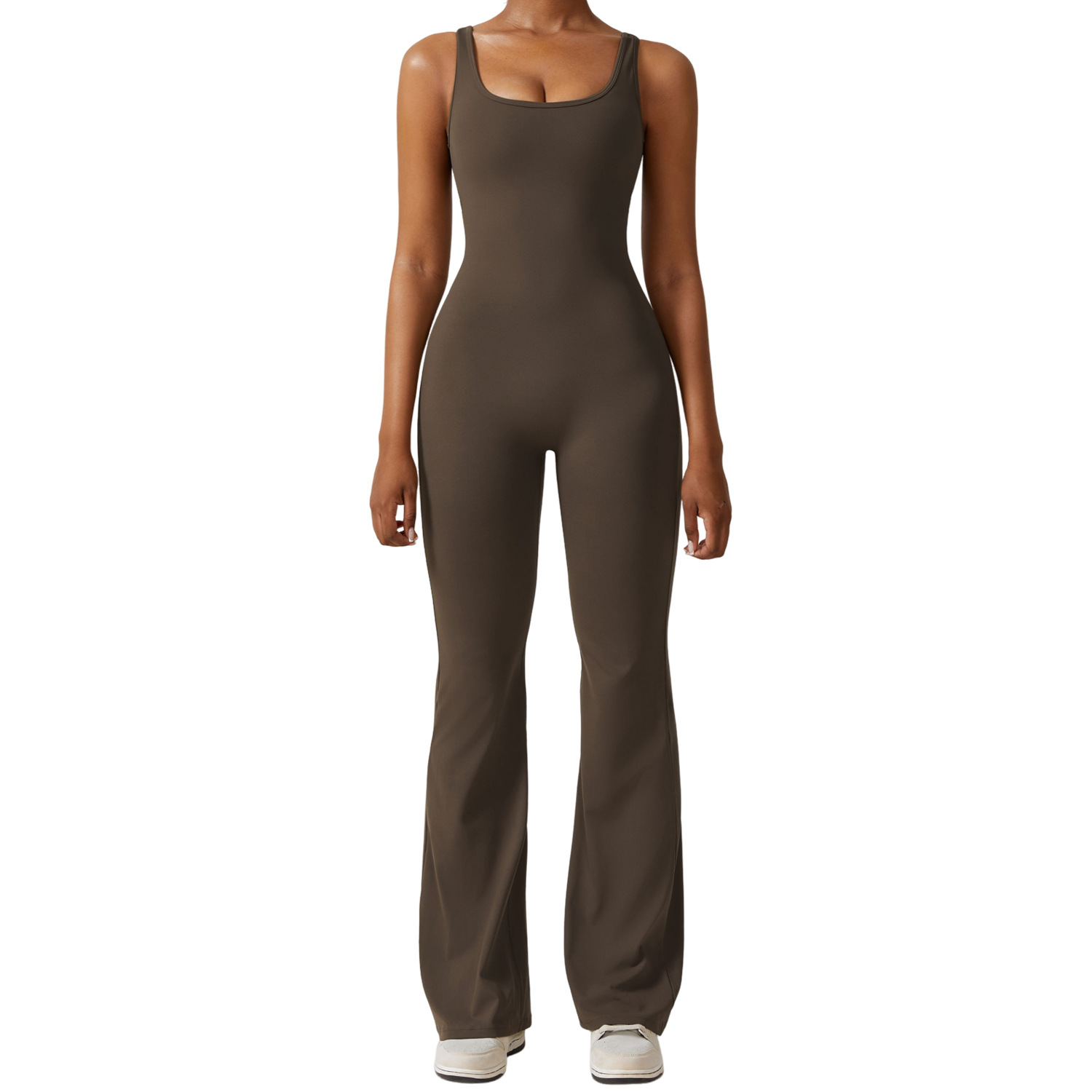 VYVAE Backless Jumpsuit Brown - Detail