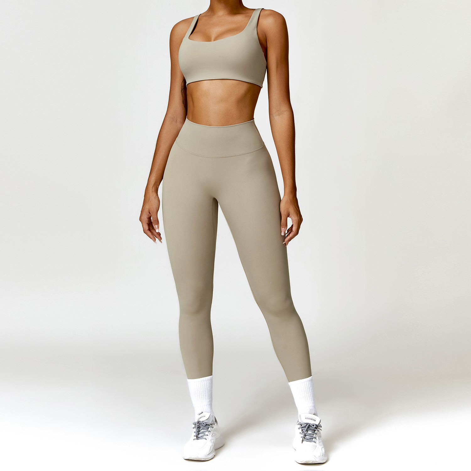 VYVAE Seamless Active Set Brown - Back