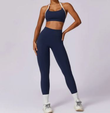 VYVAE Colorful Yoga Set Rose Red - Back