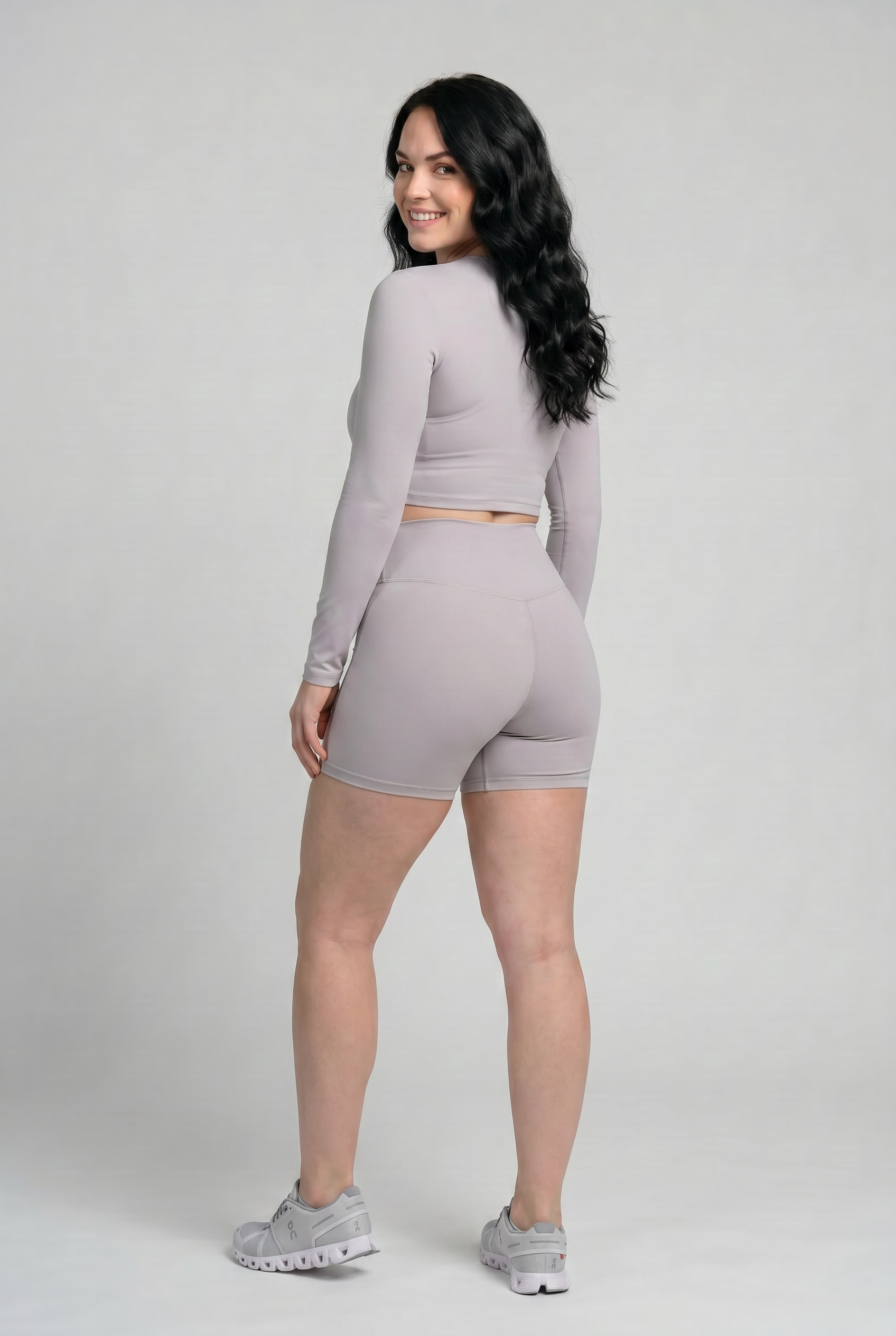 VYVAE Long Sleeve Yoga Top™