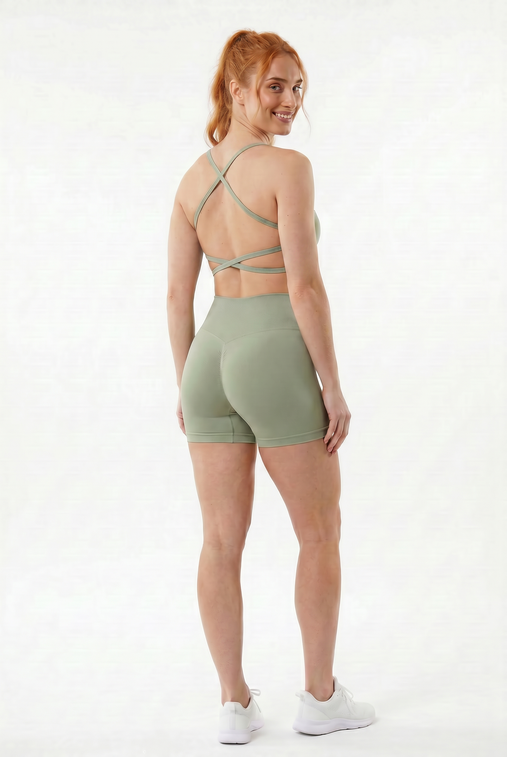 VYVAE Quick-Dry Sports Bra White - Studio