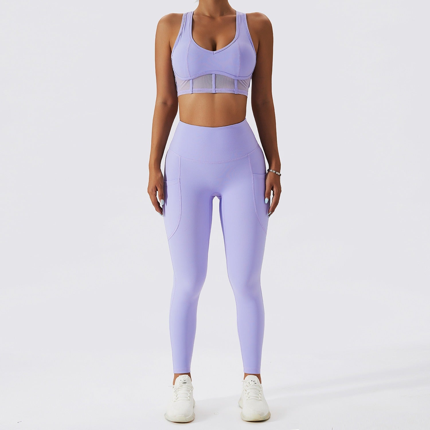 VYVAE Nude Fitness Set White - Back
