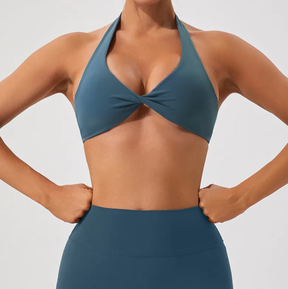 VYVAE Halter Yoga Bra Sea Blue - Detail