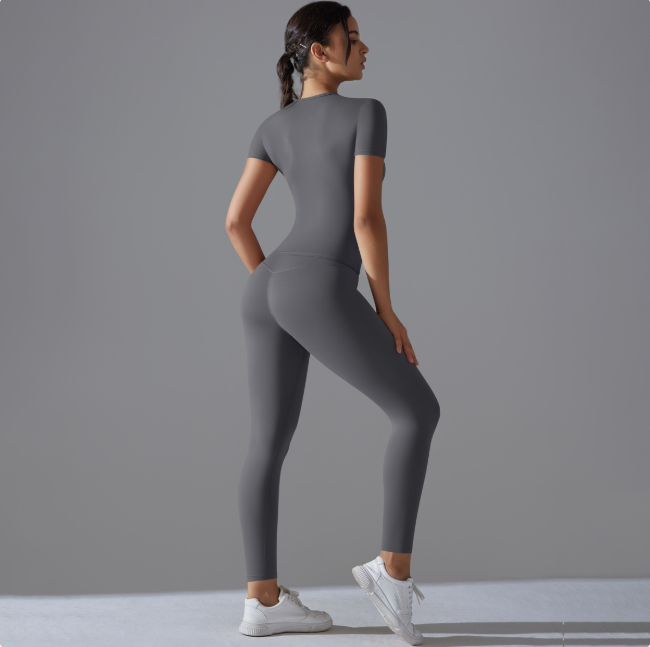 VYVAE Quick-Dry Yoga Set Black - Back