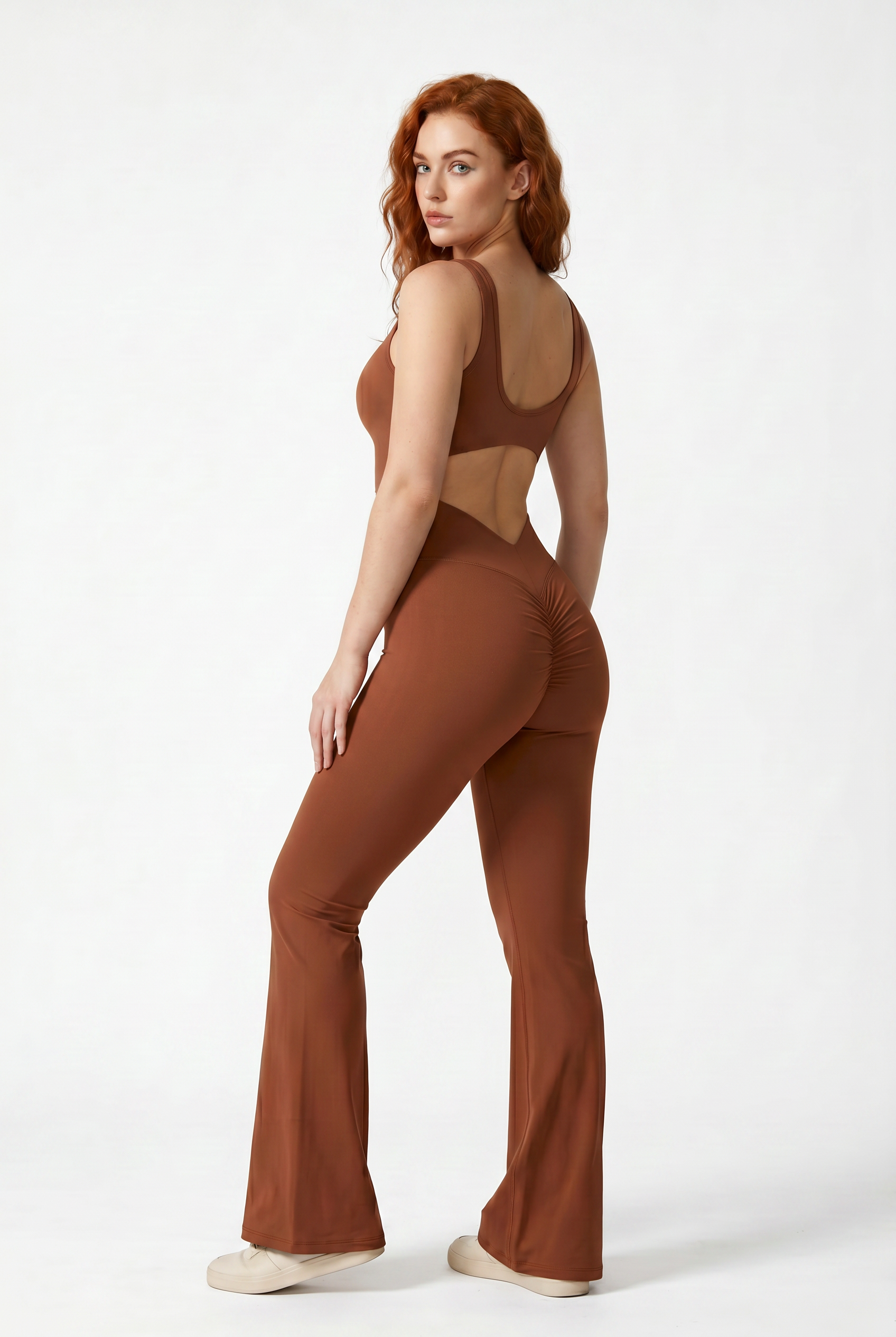 VYVAE V-Back Gym Set Coffee - Side