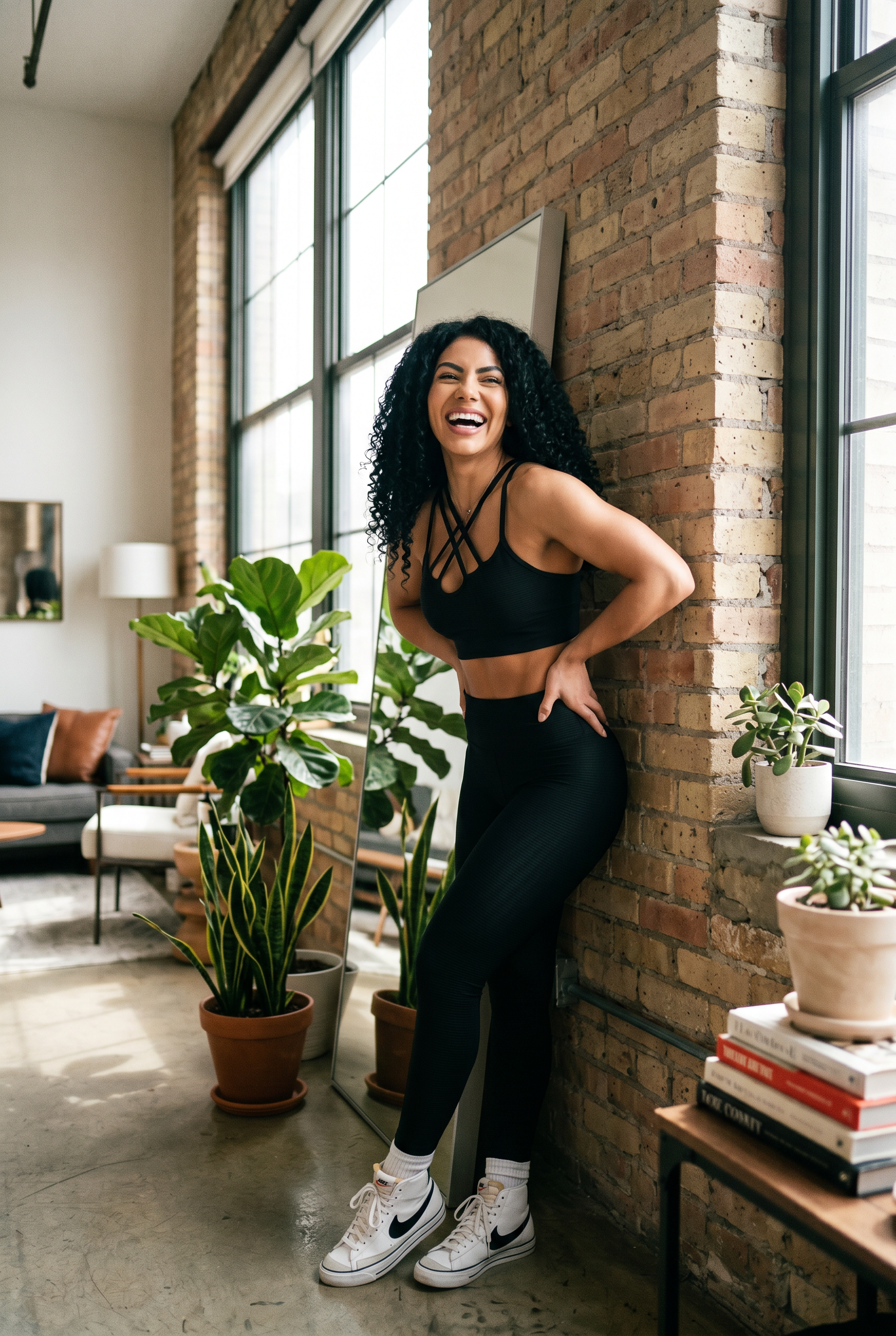 VYVAE Push-Up Yoga Set Black - Studio