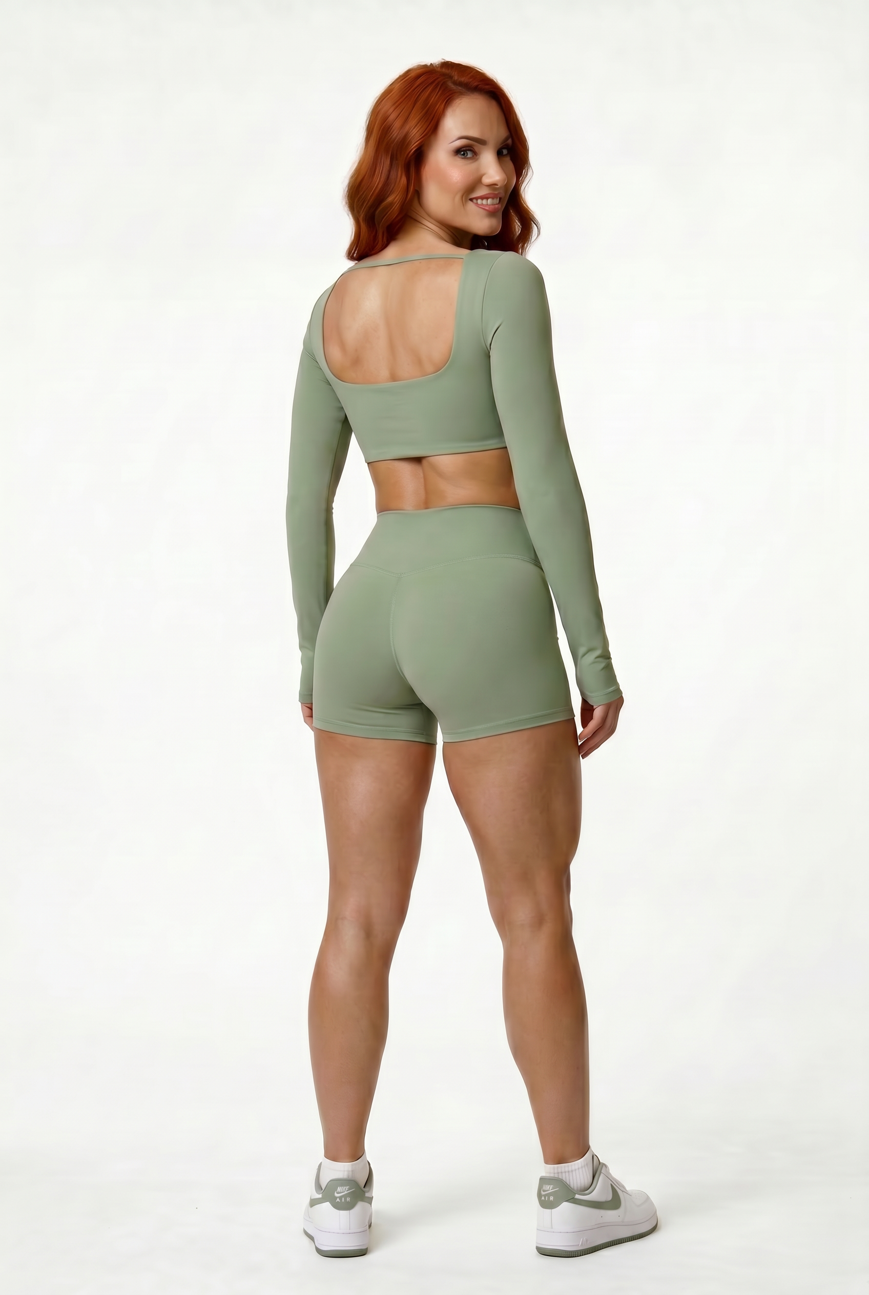 VYVAE Long Sleeve Activewear Black - Studio