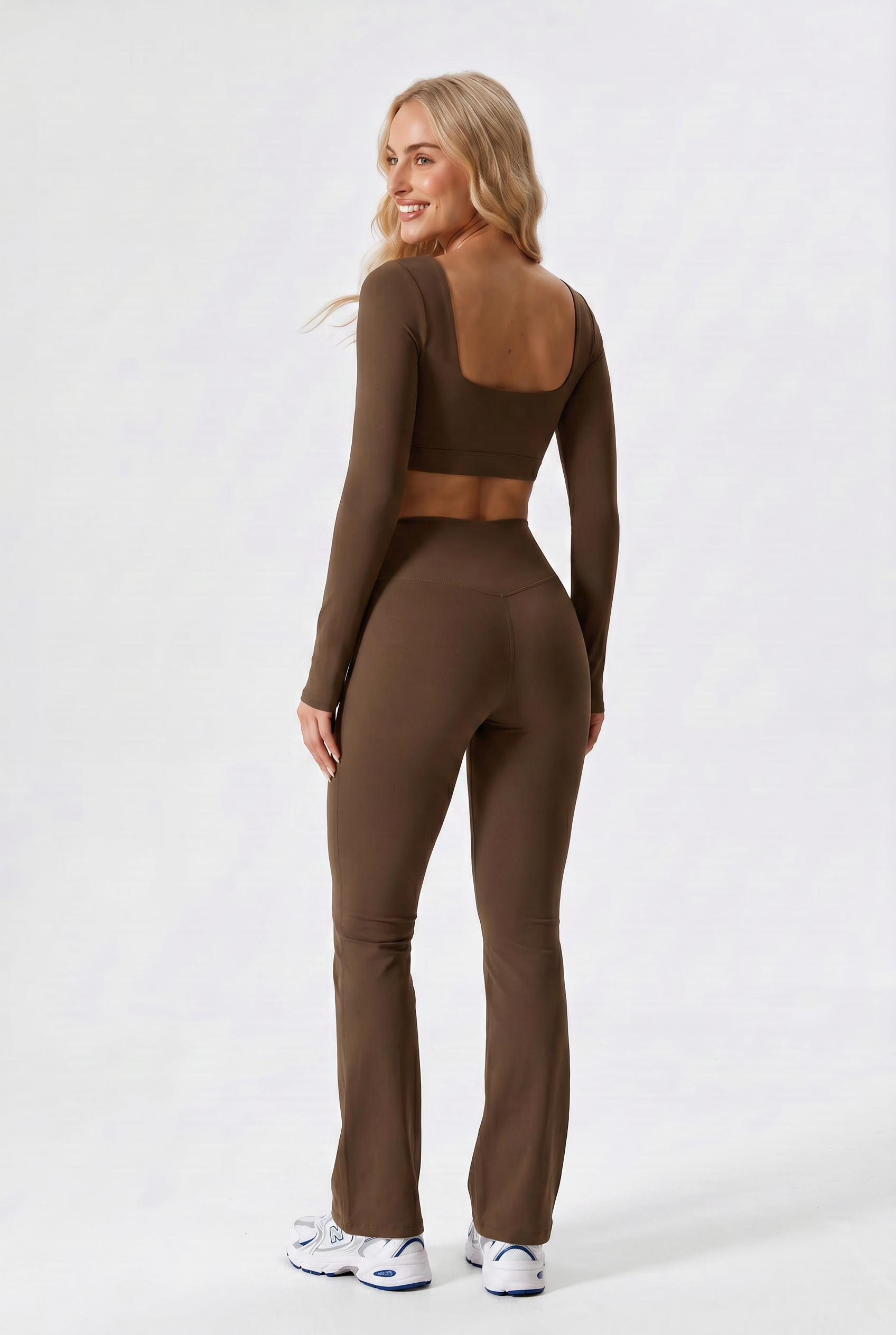 VYVAE Nude Feel Yoga Set Jiao Tea Coffee - Back