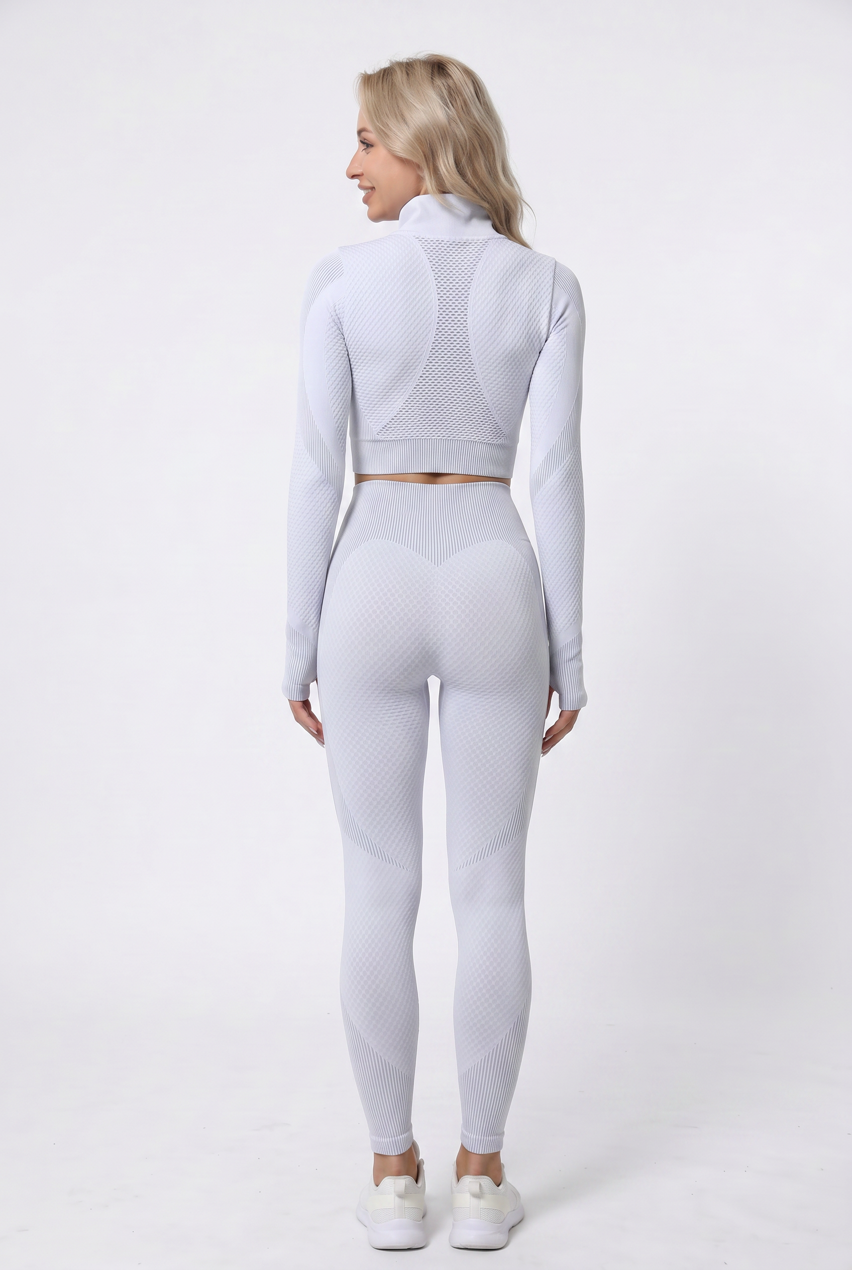 VYVAE 3-Piece Seamless Tracksuit White - Back