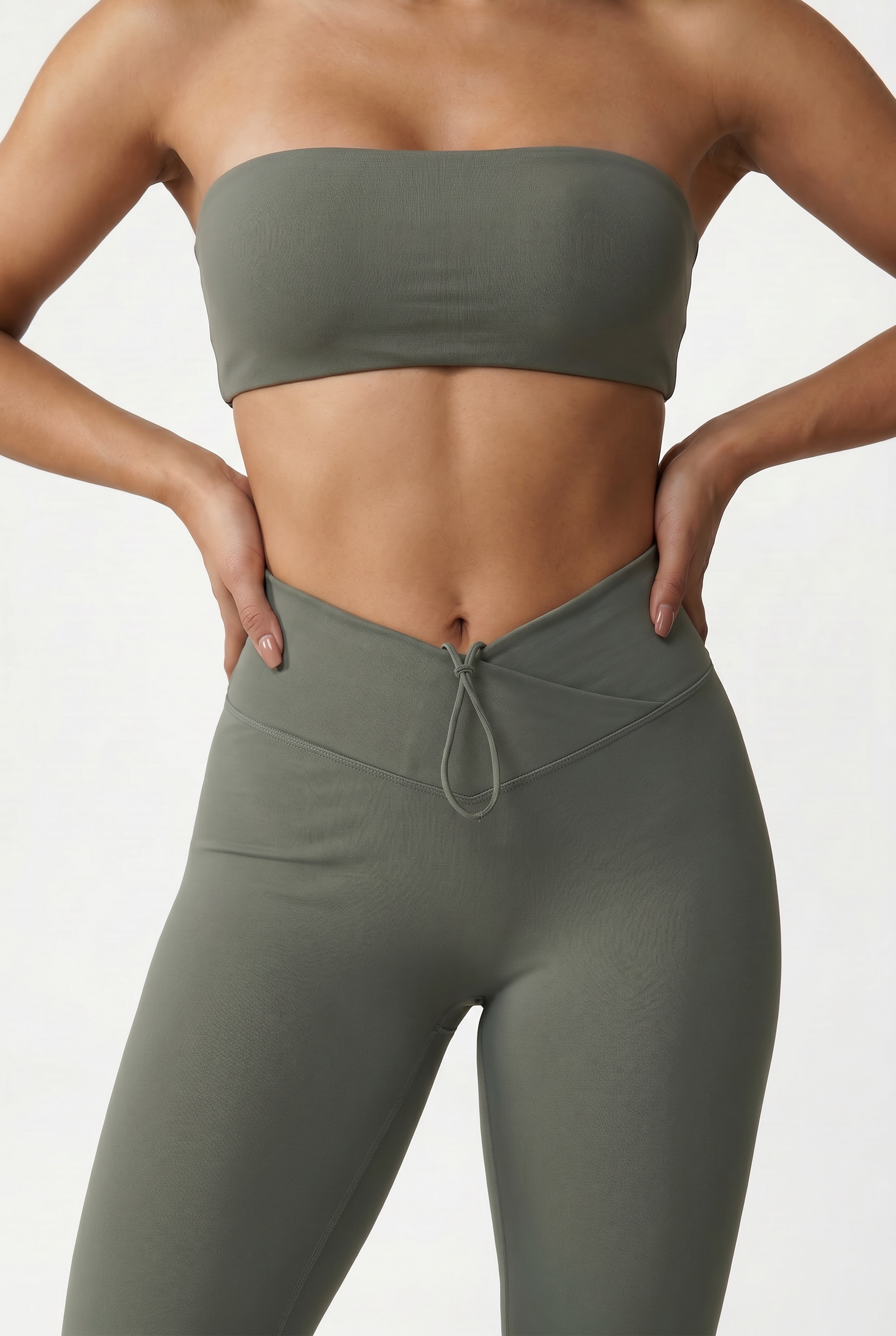 VYVAE Slim-Fit Yoga Suit Pink - Studio
